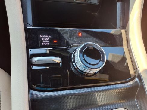 New 2025 Jeep Grand Cherokee L Limited image 13