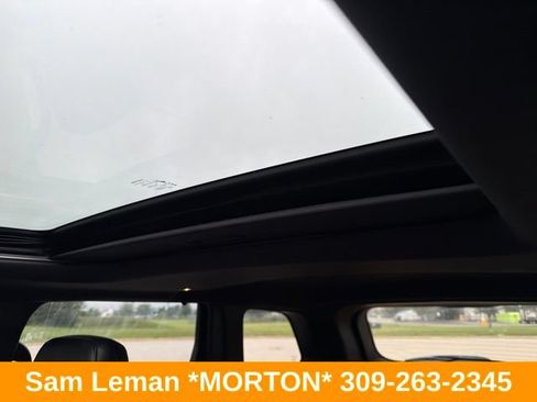 Used 2022 Jeep Grand Cherokee Laredo X AWD/4WD image 5