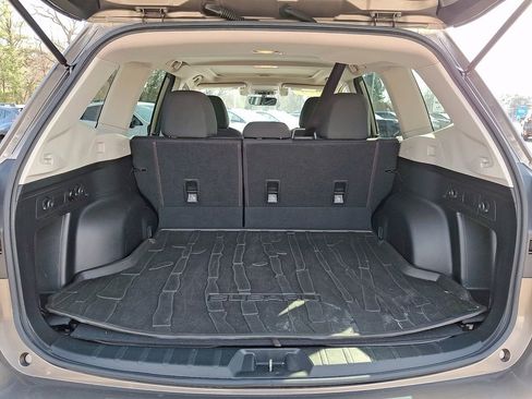 Used 2020 Subaru Forester Premium image 31