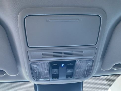 New 2026 Honda Odyssey EX-L image 18