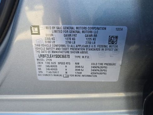 Certified 2025 Buick Envision Sport Touring image 32