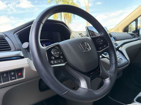 Certified 2024 Honda Odyssey Touring image 24
