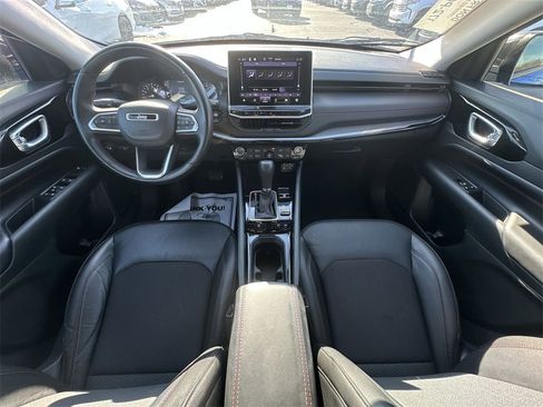 Used 2022 Jeep Compass Trailhawk w/ Trailhawk Convenience Group image 20