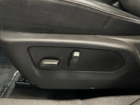 Used 2022 Buick Envision Preferred FWD image 21