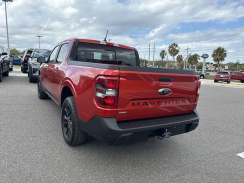 Used 2024 Ford Maverick Lariat w/ Black Appearance Package image 3