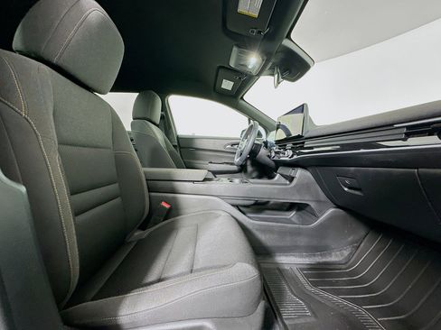 Used 2024 Honda Prologue EX image 31