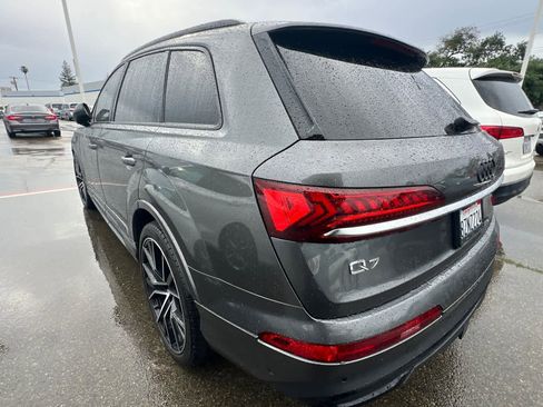 Used 2021 Audi Q7 3.0T Prestige w/ Prestige Package image 6