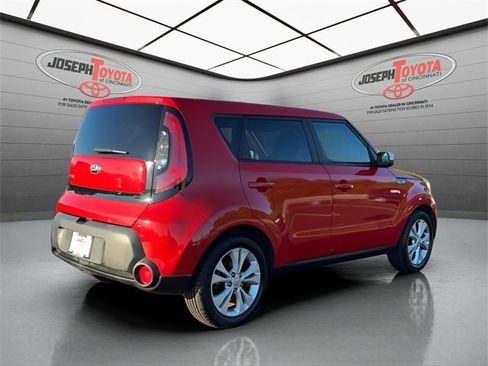 Used 2014 Kia Soul + image 13