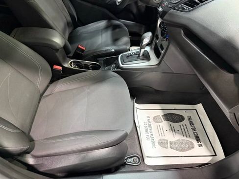Used 2018 Ford Fiesta SE image 26
