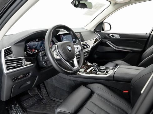 Used 2021 BMW X7 xDrive40i w/ Premium Package image 4