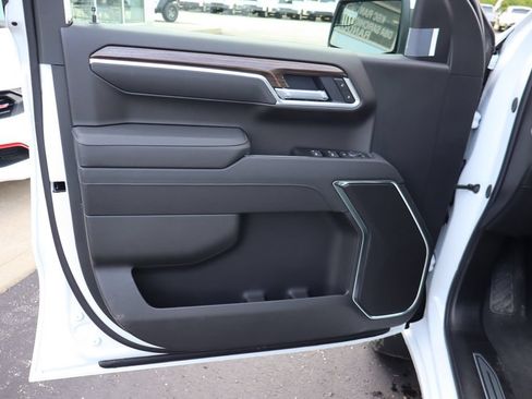 New 2026 Chevrolet Silverado 1500 LT AWD/4WD image 4