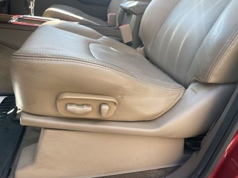 Used 2012 Nissan Frontier SL w/ Moonroof Pkg AWD/4WD image 26
