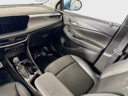 Used 2025 Buick Encore GX Sport Touring w/ Advanced Technology Package FWD image 22