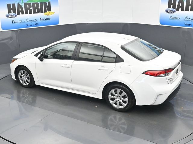 Used 2024 Toyota Corolla LE FWD image 23