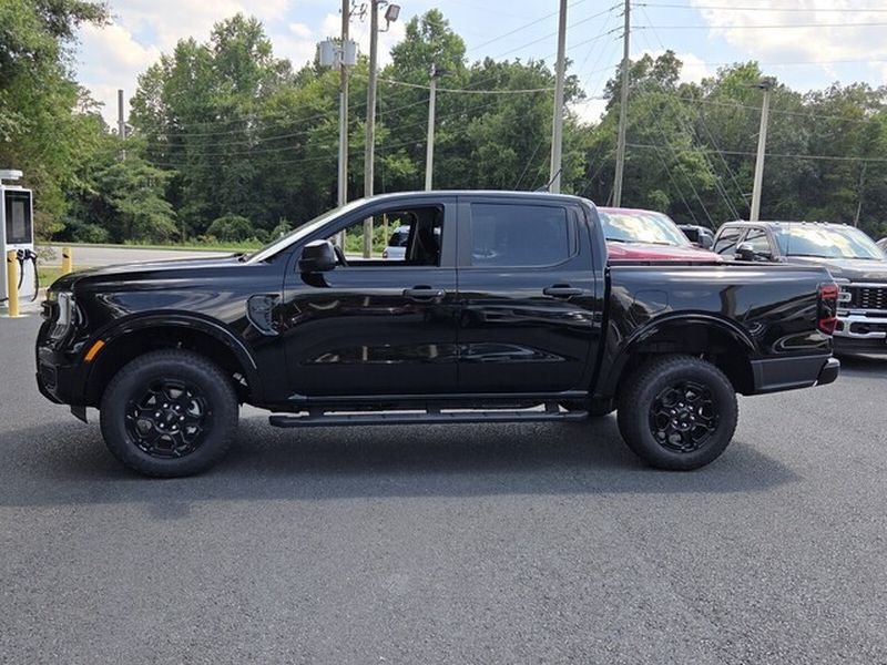 New 2026 Ford Ranger XLT w/ Black Appearance Package RWD image 5