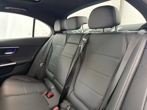 Used 2026 Mercedes-Benz C 300 Sedan image 19