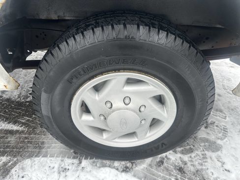 Used 2009 Ford E-250 and Econoline 250 E 250 3dr Cargo Van image 35