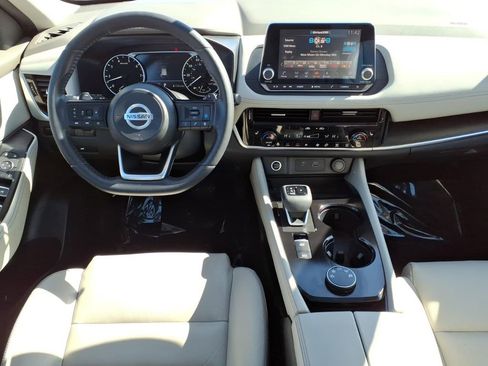 Used 2021 Nissan Rogue SL image 11