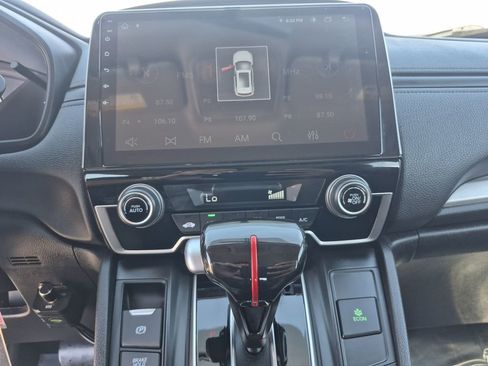 Used 2018 Honda CR-V LX image 8