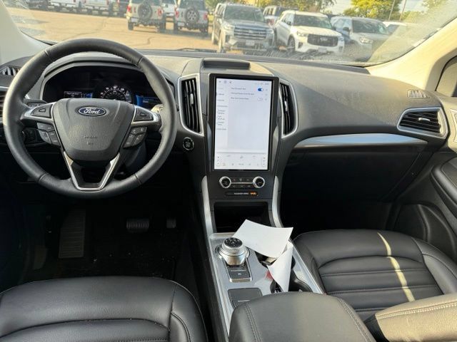 Used 2024 Ford Edge SEL w/ Convenience Package AWD/4WD image 15