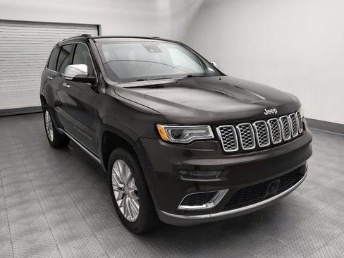 Used 2017 Jeep Grand Cherokee Summit AWD/4WD image 13