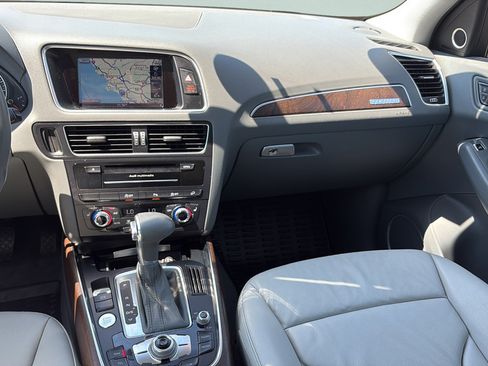 Used 2015 Audi Q5 3.0T Premium Plus w/ Technology Package AWD/4WD image 16