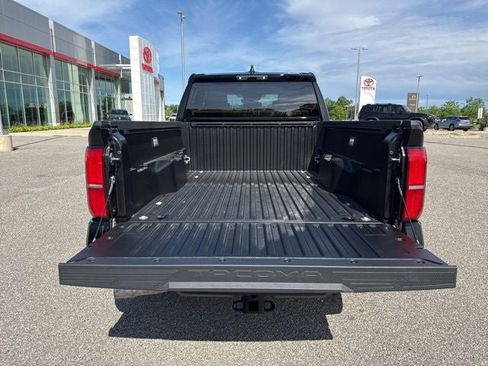 Used 2026 Toyota Tacoma TRD Sport AWD/4WD image 13