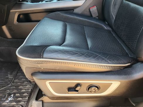 Used 2020 RAM 1500 Laramie RWD image 23