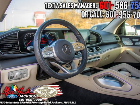 Used 2023 Mercedes-Benz GLS 450 4MATIC image 15
