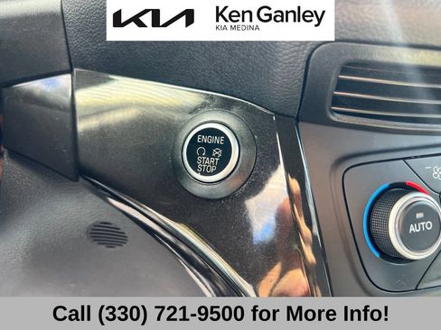 Used 2019 Ford Escape SE FWD image 34