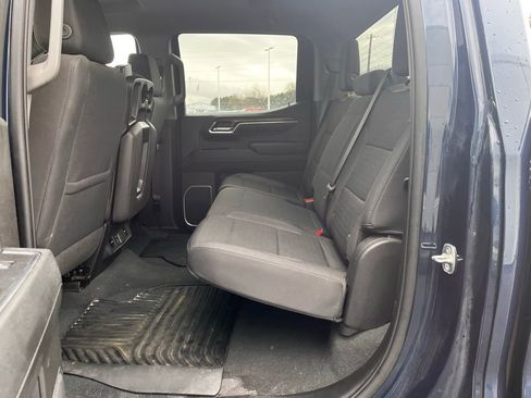 Used 2023 Chevrolet Silverado 1500 LT image 15