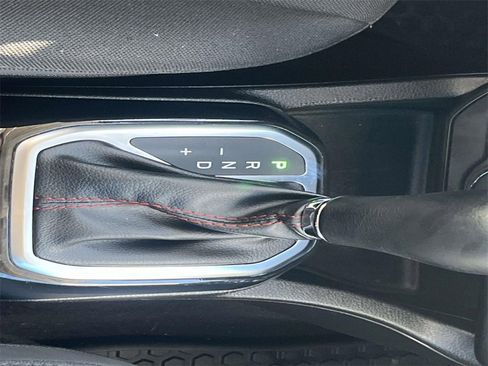 Used 2022 Jeep Renegade Latitude image 22