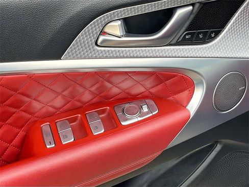 Used 2023 Genesis G70 3.3T w/ Sport Prestige Package image 18