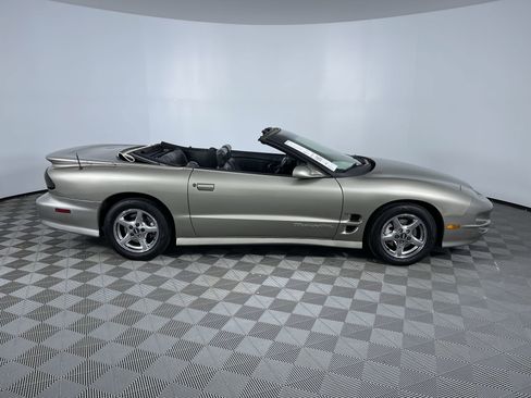 Used 2002 Pontiac Firebird Trans Am image 10