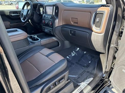 Used 2021 Chevrolet Silverado 1500 High Country w/ Z71 Off-Road Package image 13