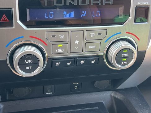 Used 2015 Toyota Tundra 1794 Edition image 19