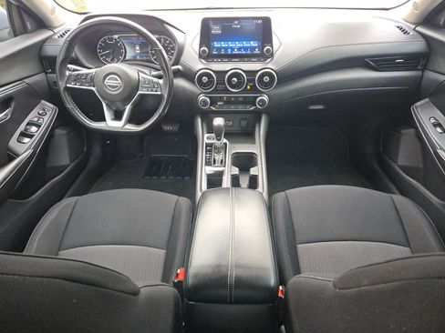 Used 2022 Nissan Sentra SV w/ Lighting Package image 12