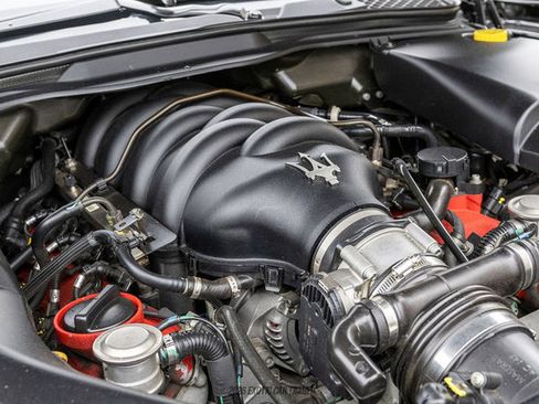 Used 2011 Maserati GranTurismo S RWD image 15