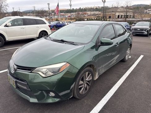 Used 2015 Toyota Corolla LE Premium image 1