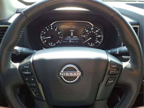 Certified 2024 Nissan Frontier SL RWD image 16