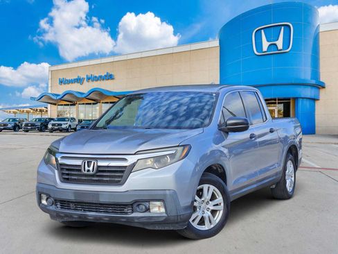 Used 2019 Honda Ridgeline RT image 1