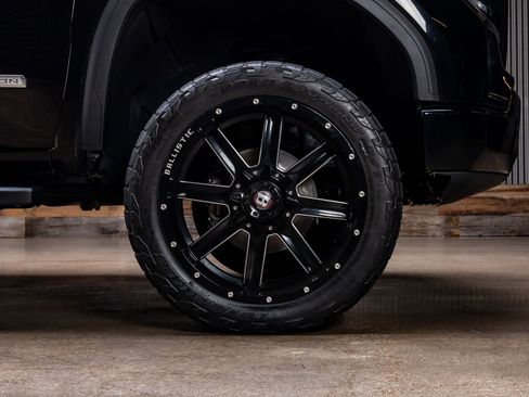 Used 2021 GMC Sierra 1500 Elevation AWD/4WD image 11