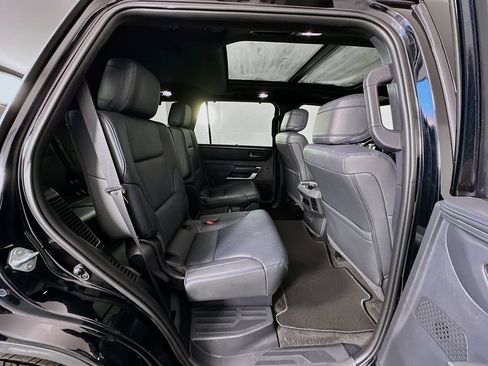 Used 2024 Toyota Sequoia Platinum AWD/4WD image 29