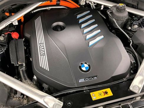 Used 2022 BMW X5 xDrive45e image 30