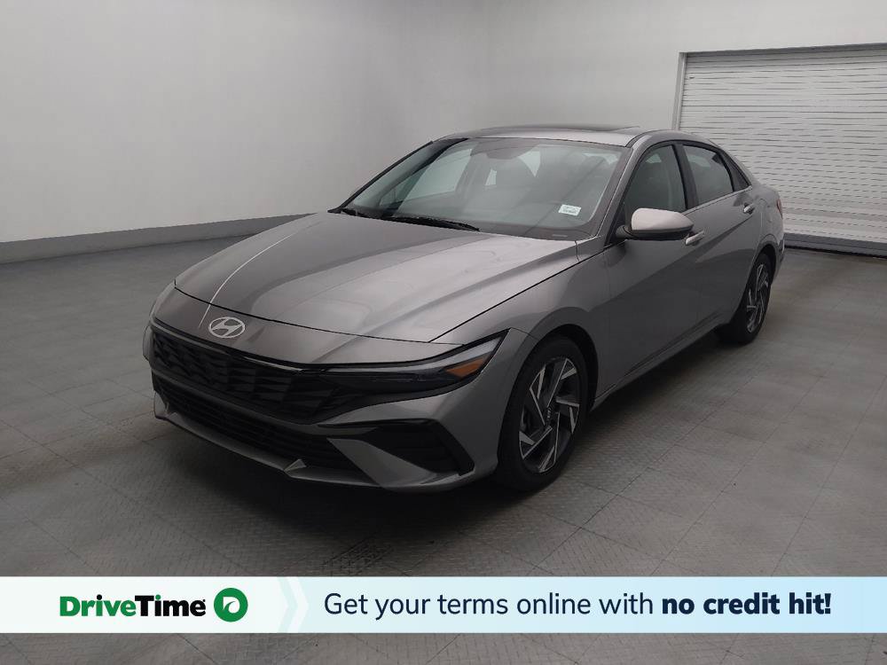 Used 2025 Hyundai Elantra SEL FWD image 1