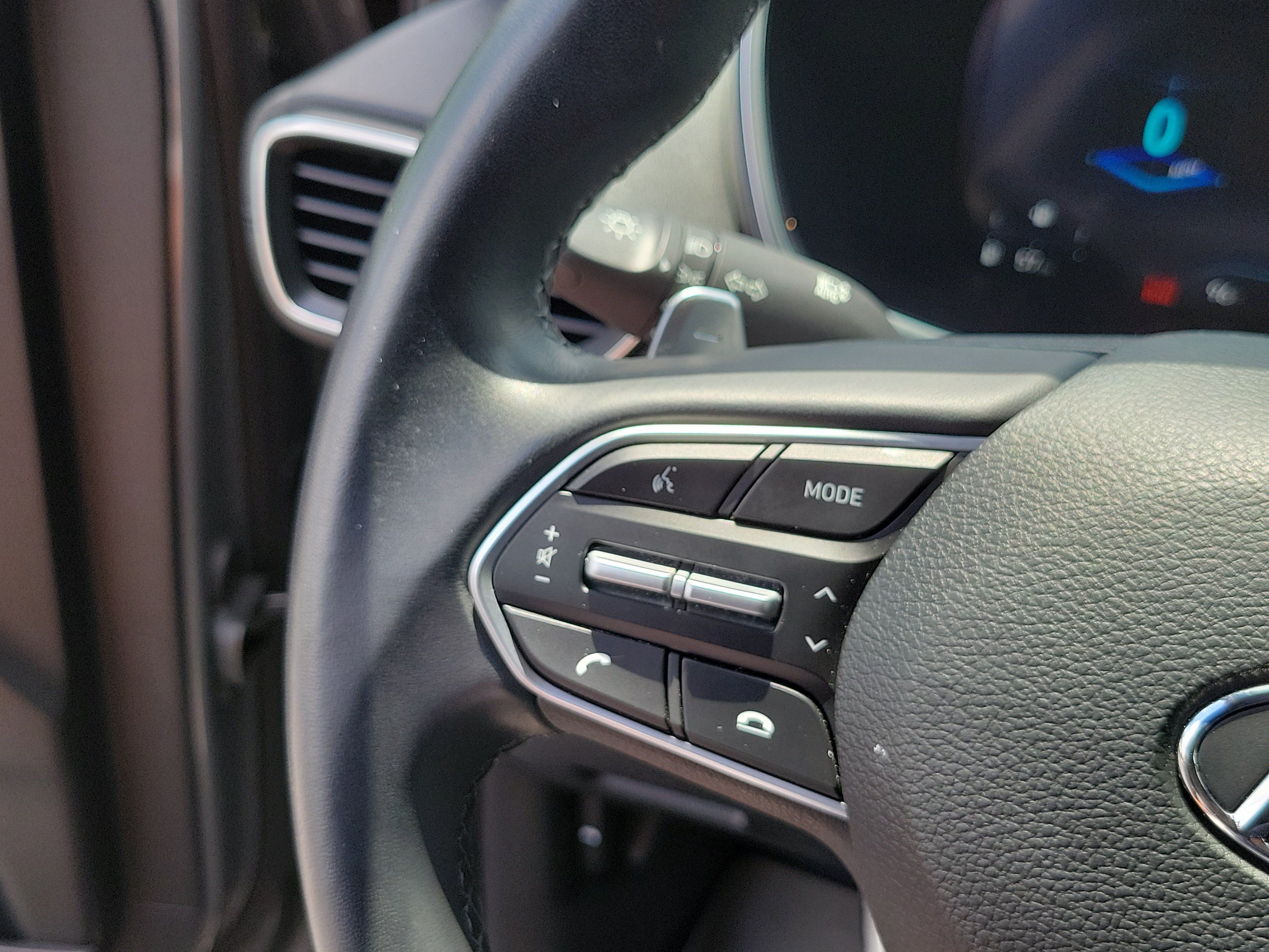 Used 2022 Hyundai Santa Fe XRT AWD/4WD image 26