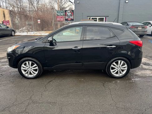 Used 2010 Hyundai Tucson Limited image 8