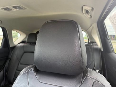 Used 2025 MAZDA CX-5 AWD 2.5 S w/ Preferred Package image 27