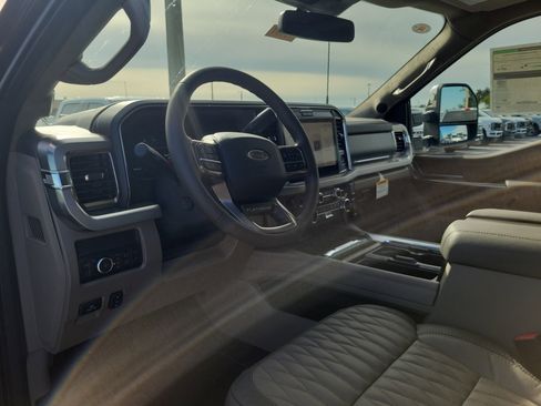 New 2026 Ford F450 Platinum w/ Platinum Plus Package image 20