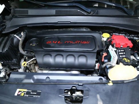 Used 2019 Jeep Compass Latitude w/ Popular Equipment Group image 35
